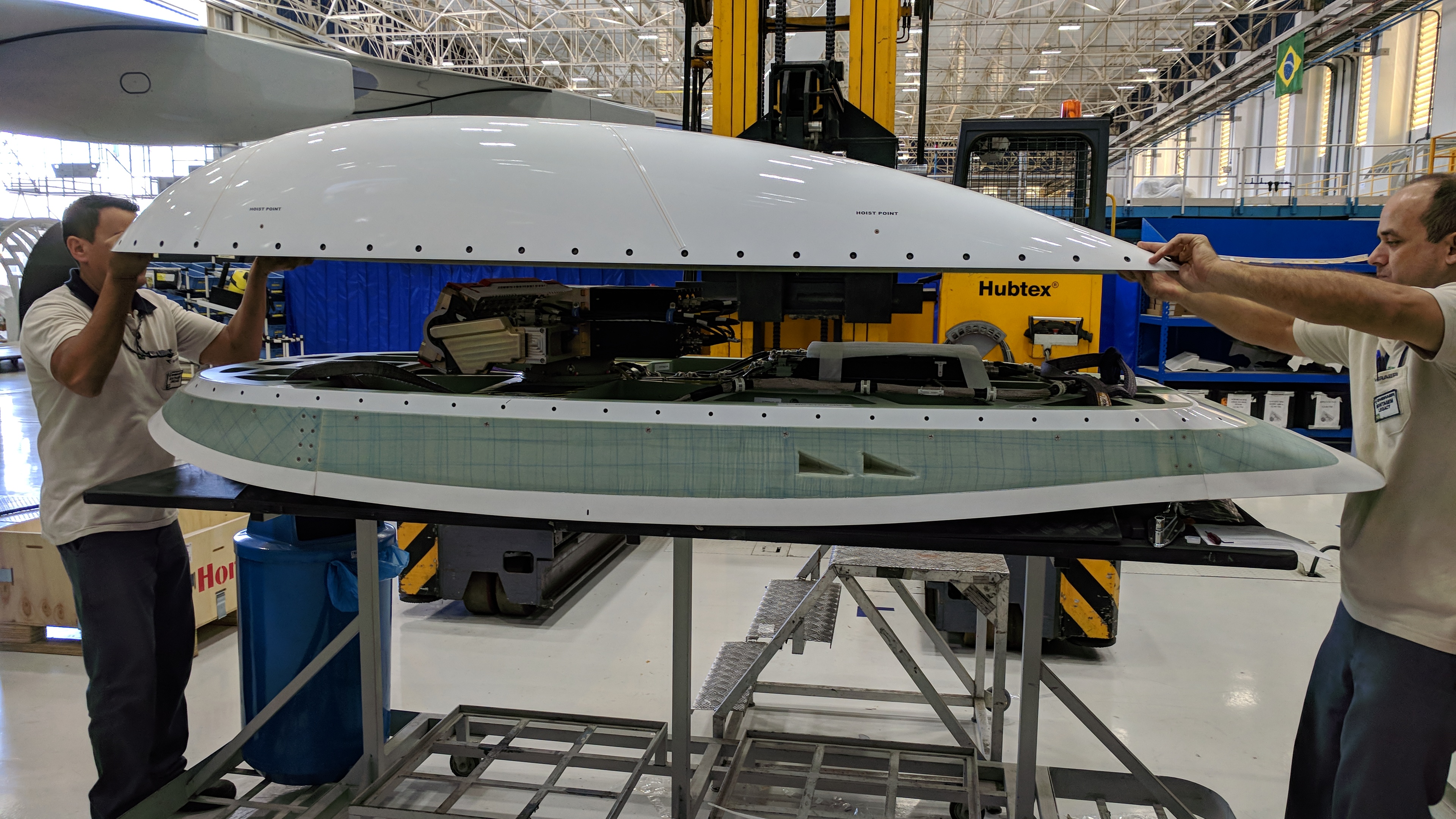 HONEYWELL JETWAVE KABAND SYSTEM ON A330 AND A340 (1)